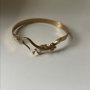 Elegant 14k Gold Lizard Bracelet
